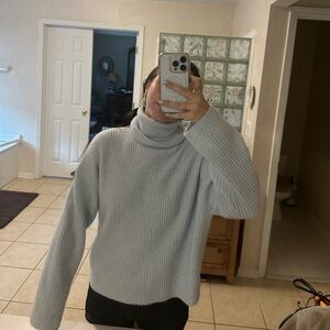 H&M Light Gray Turtleneck Sweater